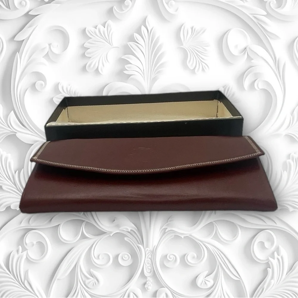 Princess Gardner Vintage NOS Burgundy Leather Long Wallet